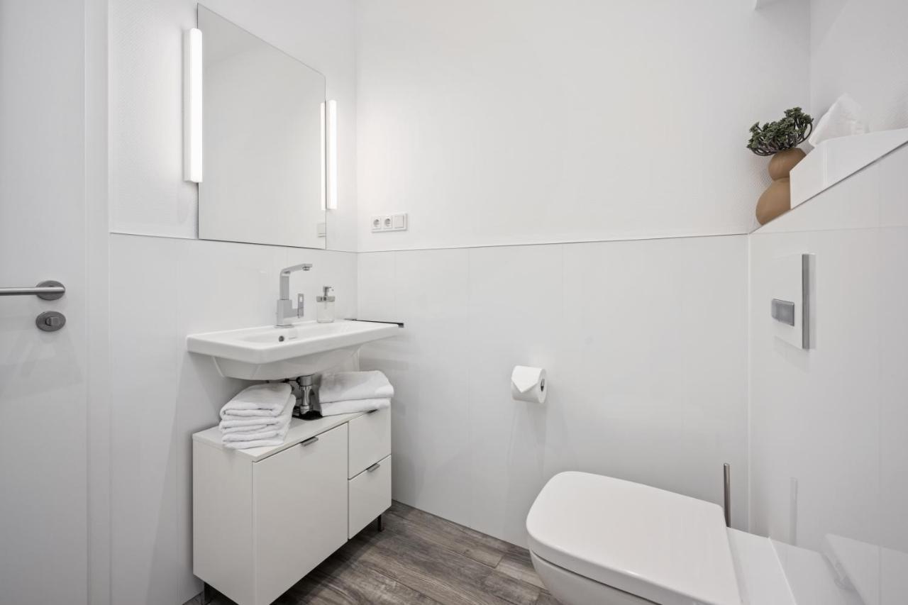 Park Avenue I Domsuite I Hbf I Netflix I Wlan Appartement Keulen
