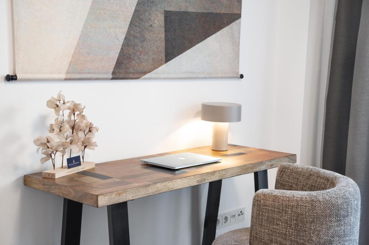 Park Avenue I Domsuite I Hbf I Netflix I Wlan Appartement Keulen